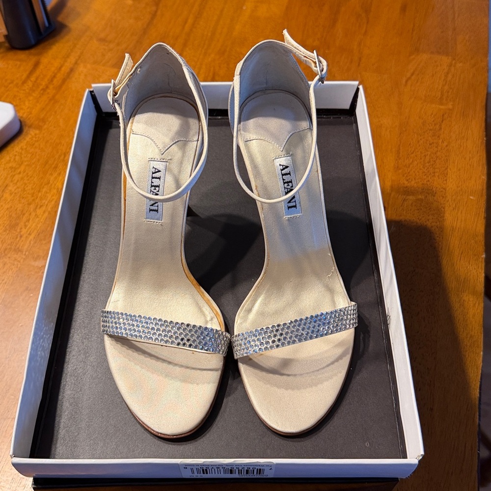 Alfani dress heels